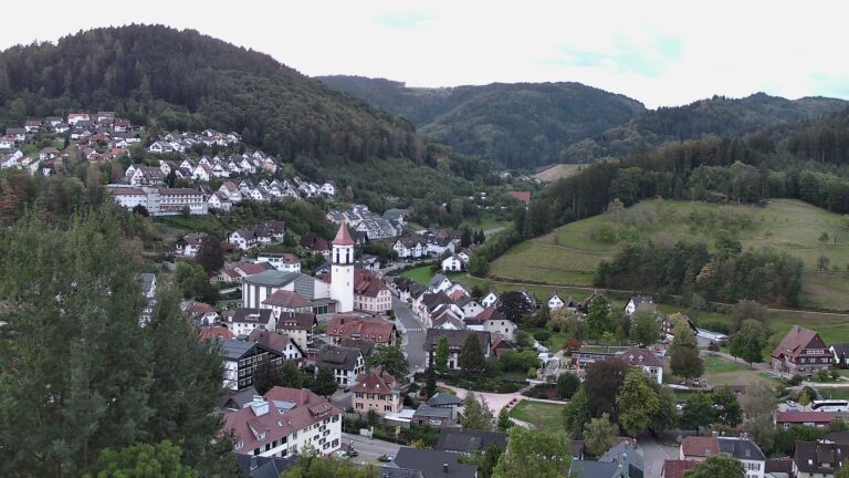 Dieses Bild zeigt eine Webcam-Aufnahme von Ottenhöfen, aufgenommen am Mittwoch, den 16.09.2026 um 07:10 Uhr