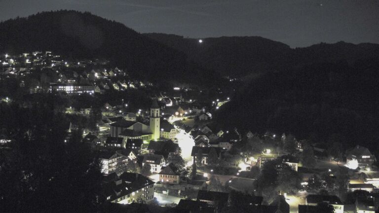 Dieses Bild zeigt eine Webcam-Aufnahme von Ottenhöfen, aufgenommen am Donnerstag, den 24.09.2026 um 20:30 Uhr