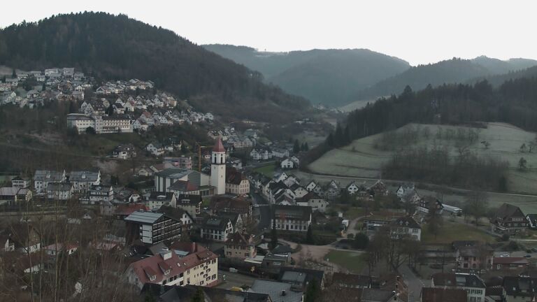 Dieses Bild zeigt eine Webcam-Aufnahme von Ottenhöfen, aufgenommen am Freitag, den 26.12.2025 um 16:20 Uhr