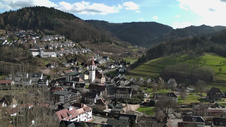 Dieses Bild zeigt eine Webcam-Aufnahme von Ottenhöfen, aufgenommen am Donnerstag, den 12.03.2026 um 15:20 Uhr