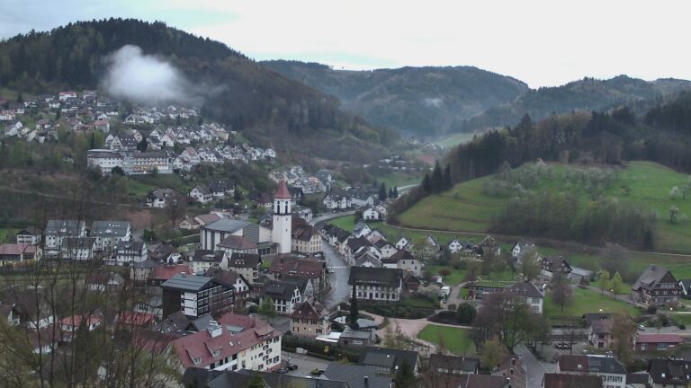 Dieses Bild zeigt eine Webcam-Aufnahme von Ottenhöfen, aufgenommen am Freitag, den 10.04.2026 um 07:00 Uhr