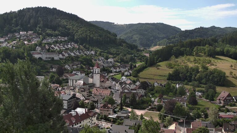 Dieses Bild zeigt eine Webcam-Aufnahme von Ottenhöfen, aufgenommen am Mittwoch, den 08.07.2026 um 10:30 Uhr