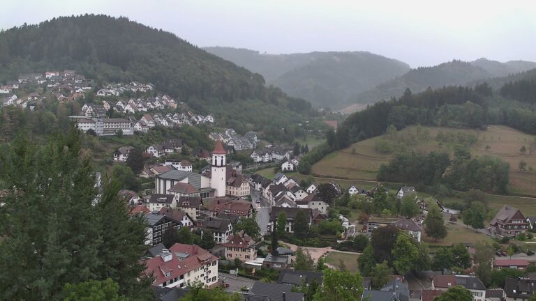 Dieses Bild zeigt eine Webcam-Aufnahme von Ottenhöfen, aufgenommen am Freitag, den 28.08.2026 um 09:40 Uhr