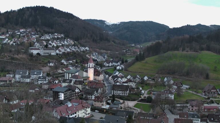 Dieses Bild zeigt eine Webcam-Aufnahme von Ottenhöfen, aufgenommen am Sonntag, den 29.03.2026 um 19:50 Uhr