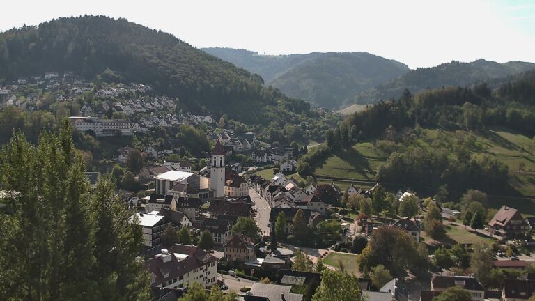 Dieses Bild zeigt eine Webcam-Aufnahme von Ottenhöfen, aufgenommen am Montag, den 28.09.2026 um 11:20 Uhr