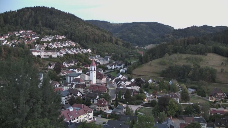 Dieses Bild zeigt eine Webcam-Aufnahme von Ottenhöfen, aufgenommen am Mittwoch, den 02.09.2026 um 20:20 Uhr