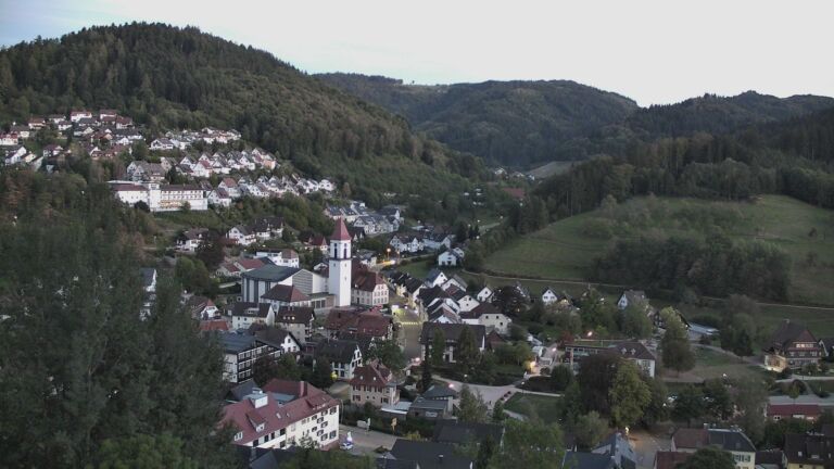 Dieses Bild zeigt eine Webcam-Aufnahme von Ottenhöfen, aufgenommen am Mittwoch, den 23.09.2026 um 19:40 Uhr