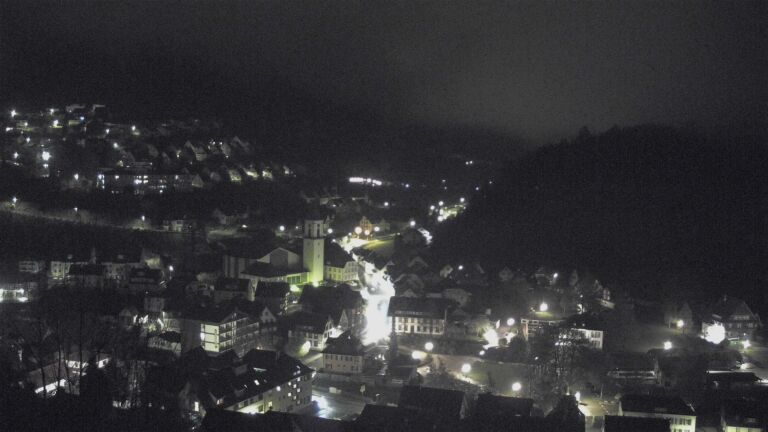 Dieses Bild zeigt eine Webcam-Aufnahme von Ottenhöfen, aufgenommen am Sonntag, den 12.04.2026 um 05:00 Uhr