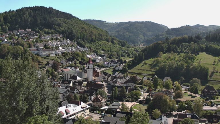 Dieses Bild zeigt eine Webcam-Aufnahme von Ottenhöfen, aufgenommen am Mittwoch, den 23.09.2026 um 14:30 Uhr