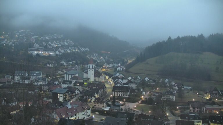 Dieses Bild zeigt eine Webcam-Aufnahme von Ottenhöfen, aufgenommen am Sonntag, den 01.02.2026 um 07:30 Uhr