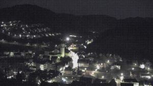 Dieses Bild zeigt eine Webcam-Aufnahme von Ottenhöfen, aufgenommen am Freitag, den 10.04.2026 um 05:50 Uhr