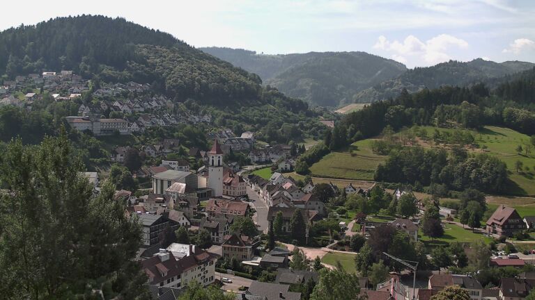 Dieses Bild zeigt eine Webcam-Aufnahme von Ottenhöfen, aufgenommen am Dienstag, den 23.06.2026 um 10:50 Uhr