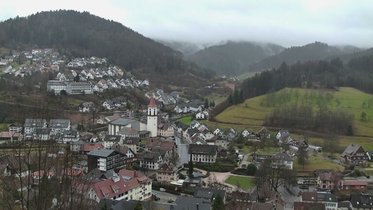 Dieses Bild zeigt eine Webcam-Aufnahme von Ottenhöfen, aufgenommen am Samstag, den 21.02.2026 um 14:00 Uhr