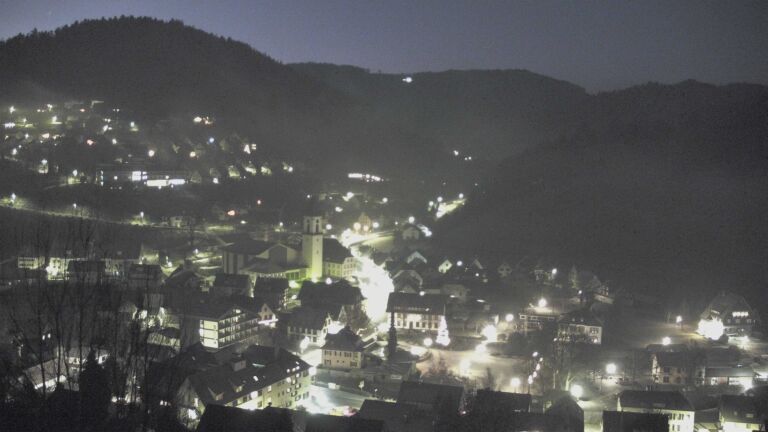 Dieses Bild zeigt eine Webcam-Aufnahme von Ottenhöfen, aufgenommen am Samstag, den 27.12.2025 um 07:10 Uhr