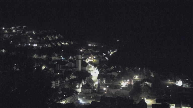 Dieses Bild zeigt eine Webcam-Aufnahme von Ottenhöfen, aufgenommen am Samstag, den 17.10.2026 um 00:30 Uhr