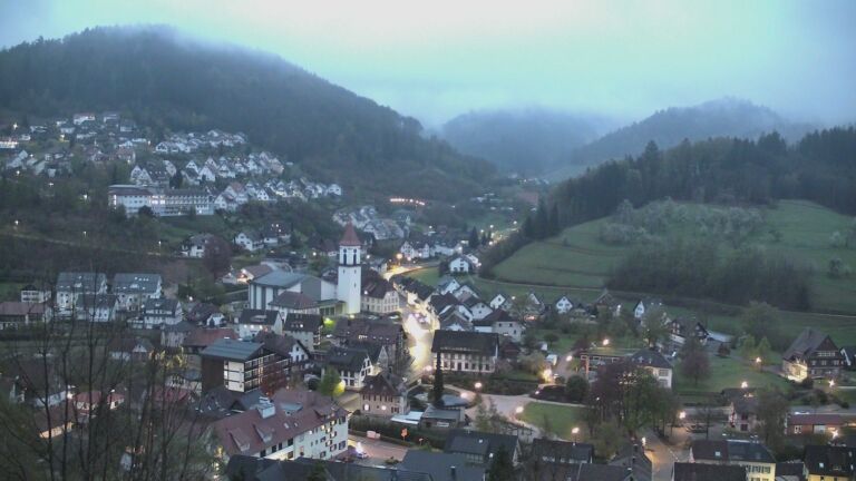 Dieses Bild zeigt eine Webcam-Aufnahme von Ottenhöfen, aufgenommen am Dienstag, den 14.04.2026 um 06:20 Uhr