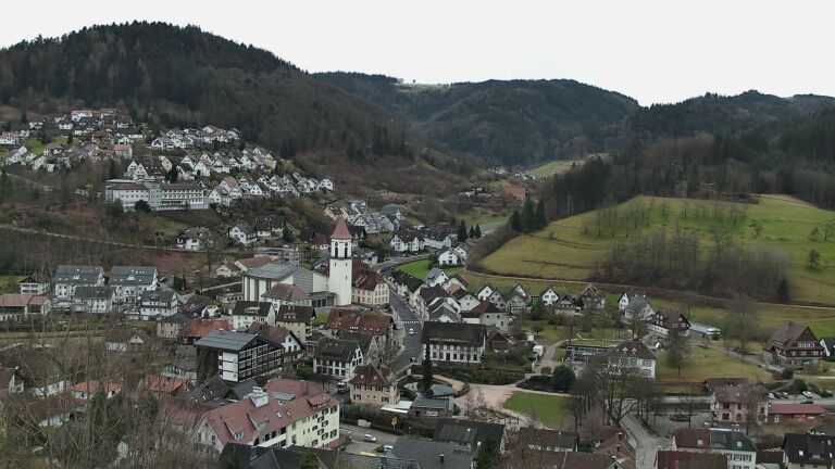 Dieses Bild zeigt eine Webcam-Aufnahme von Ottenhöfen, aufgenommen am Mittwoch, den 18.02.2026 um 09:30 Uhr