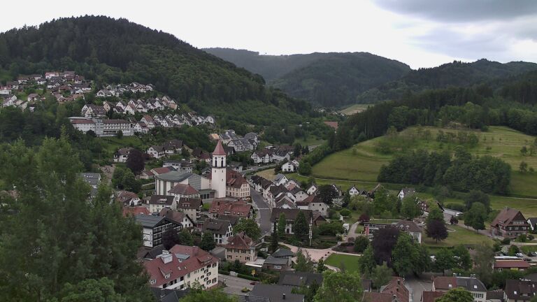 Dieses Bild zeigt eine Webcam-Aufnahme von Ottenhöfen, aufgenommen am Sonntag, den 31.05.2026 um 11:30 Uhr