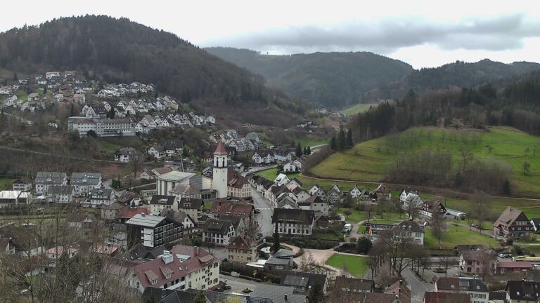 Dieses Bild zeigt eine Webcam-Aufnahme von Ottenhöfen, aufgenommen am Dienstag, den 17.03.2026 um 09:50 Uhr