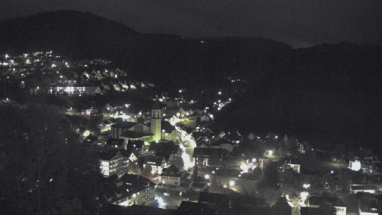 Dieses Bild zeigt eine Webcam-Aufnahme von Ottenhöfen, aufgenommen am Samstag, den 24.10.2026 um 20:20 Uhr