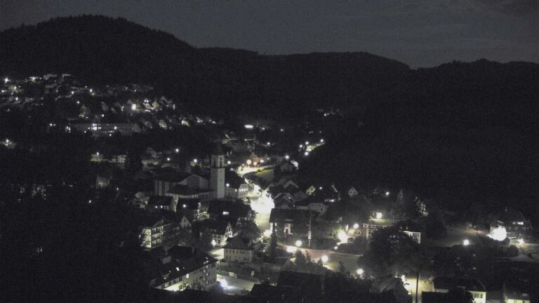 Dieses Bild zeigt eine Webcam-Aufnahme von Ottenhöfen, aufgenommen am Dienstag, den 23.06.2026 um 23:00 Uhr