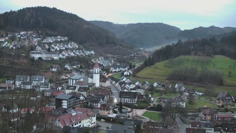 Dieses Bild zeigt eine Webcam-Aufnahme von Ottenhöfen, aufgenommen am Dienstag, den 17.03.2026 um 06:30 Uhr
