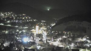Dieses Bild zeigt eine Webcam-Aufnahme von Ottenhöfen, aufgenommen am Donnerstag, den 08.01.2026 um 19:20 Uhr