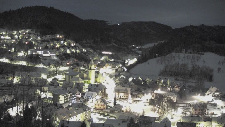 Dieses Bild zeigt eine Webcam-Aufnahme von Ottenhöfen, aufgenommen am Sonntag, den 04.01.2026 um 07:20 Uhr