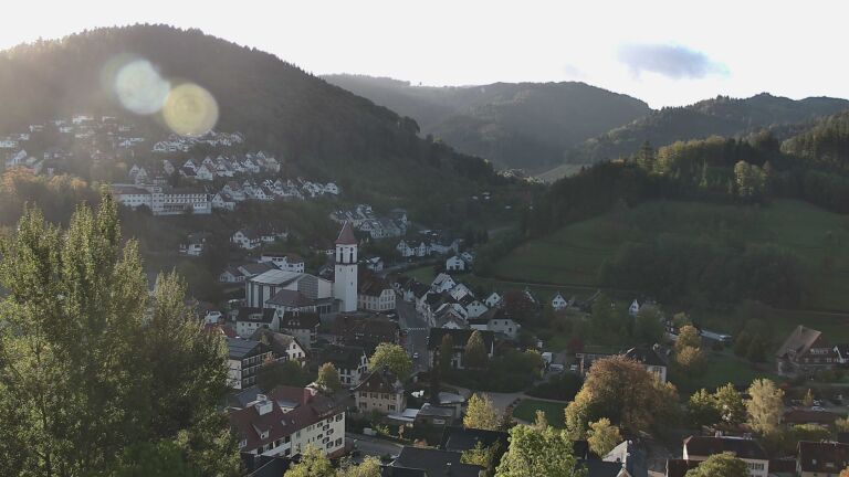 Dieses Bild zeigt eine Webcam-Aufnahme von Ottenhöfen, aufgenommen am Donnerstag, den 22.10.2026 um 09:30 Uhr