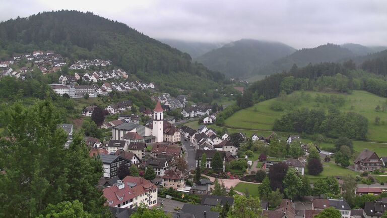 Dieses Bild zeigt eine Webcam-Aufnahme von Ottenhöfen, aufgenommen am Samstag, den 16.05.2026 um 08:00 Uhr