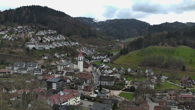 Dieses Bild zeigt eine Webcam-Aufnahme von Ottenhöfen, aufgenommen am Sonntag, den 29.03.2026 um 15:20 Uhr