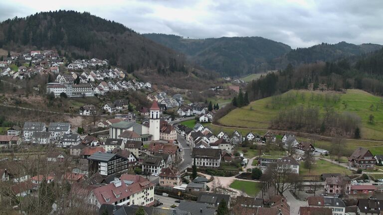 Dieses Bild zeigt eine Webcam-Aufnahme von Ottenhöfen, aufgenommen am Samstag, den 28.02.2026 um 12:30 Uhr