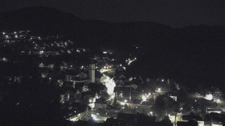 Dieses Bild zeigt eine Webcam-Aufnahme von Ottenhöfen, aufgenommen am Sonntag, den 28.06.2026 um 03:30 Uhr