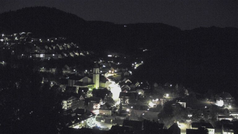 Dieses Bild zeigt eine Webcam-Aufnahme von Ottenhöfen, aufgenommen am Donnerstag, den 17.09.2026 um 05:50 Uhr