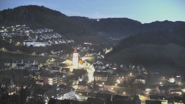 Dieses Bild zeigt eine Webcam-Aufnahme von Ottenhöfen, aufgenommen am Mittwoch, den 25.02.2026 um 18:40 Uhr