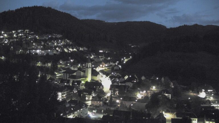 Dieses Bild zeigt eine Webcam-Aufnahme von Ottenhöfen, aufgenommen am Mittwoch, den 16.09.2026 um 20:20 Uhr