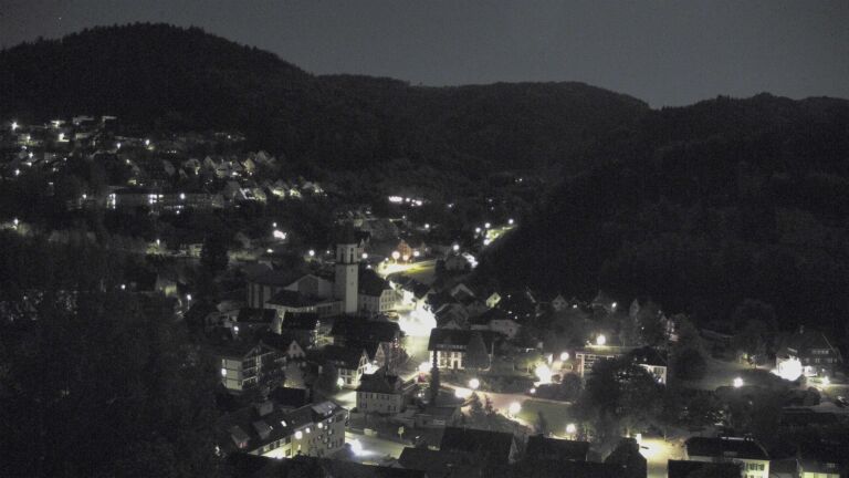 Dieses Bild zeigt eine Webcam-Aufnahme von Ottenhöfen, aufgenommen am Donnerstag, den 30.04.2026 um 00:00 Uhr
