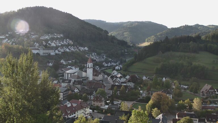 Dieses Bild zeigt eine Webcam-Aufnahme von Ottenhöfen, aufgenommen am Donnerstag, den 15.10.2026 um 09:00 Uhr