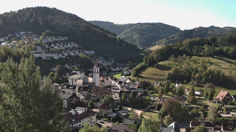 Dieses Bild zeigt eine Webcam-Aufnahme von Ottenhöfen, aufgenommen am Donnerstag, den 10.09.2026 um 09:40 Uhr
