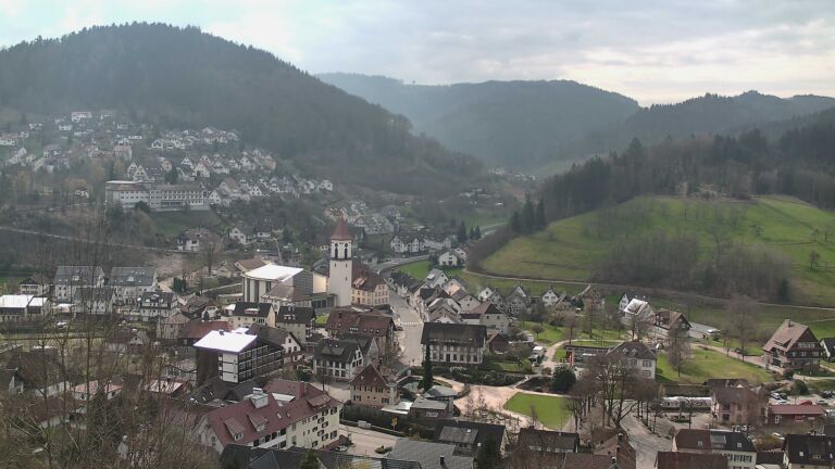 Dieses Bild zeigt eine Webcam-Aufnahme von Ottenhöfen, aufgenommen am Montag, den 23.03.2026 um 10:30 Uhr