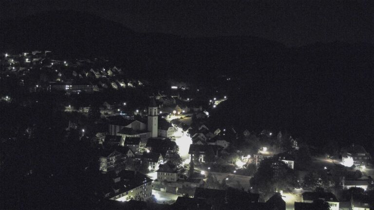 Dieses Bild zeigt eine Webcam-Aufnahme von Ottenhöfen, aufgenommen am Freitag, den 21.08.2026 um 00:30 Uhr