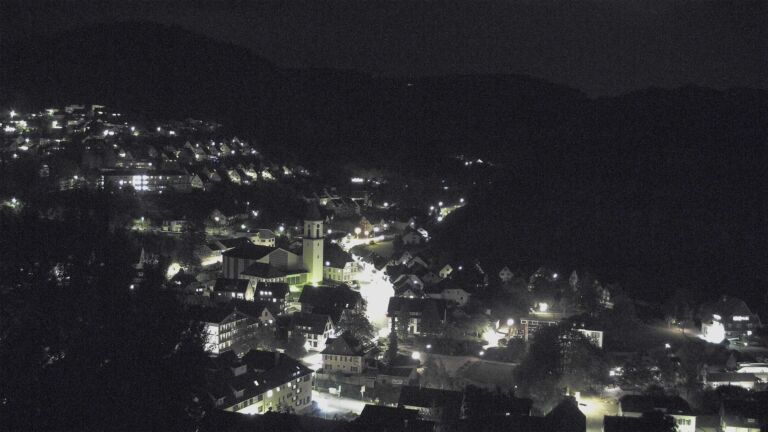 Dieses Bild zeigt eine Webcam-Aufnahme von Ottenhöfen, aufgenommen am Mittwoch, den 07.10.2026 um 21:00 Uhr