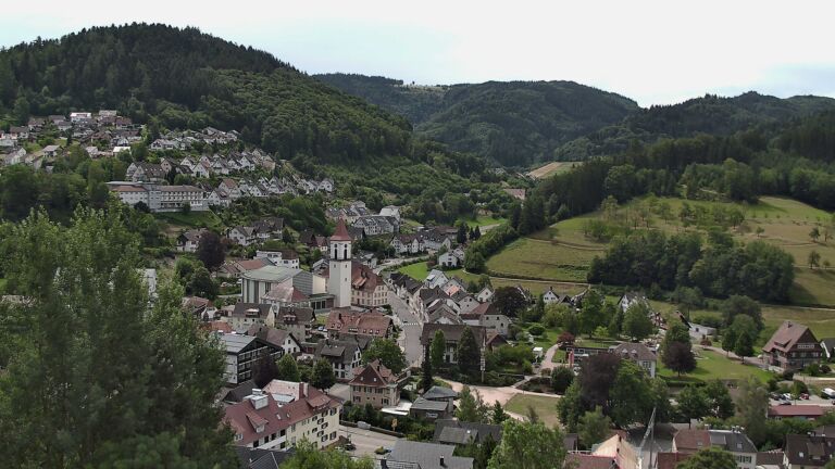 Dieses Bild zeigt eine Webcam-Aufnahme von Ottenhöfen, aufgenommen am Dienstag, den 07.07.2026 um 11:20 Uhr