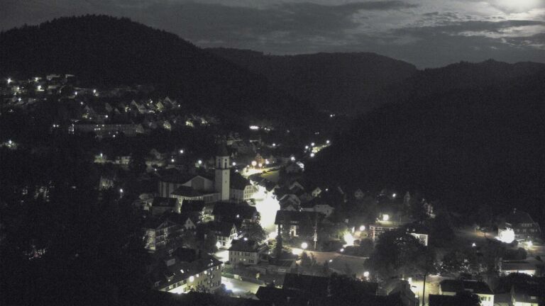 Dieses Bild zeigt eine Webcam-Aufnahme von Ottenhöfen, aufgenommen am Dienstag, den 30.06.2026 um 02:00 Uhr