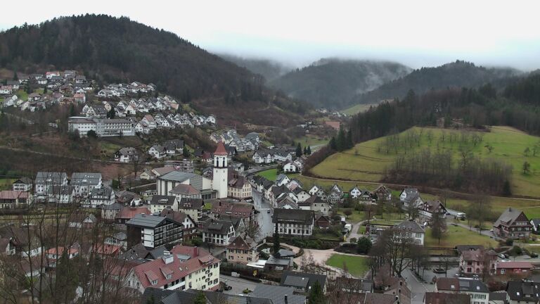 Dieses Bild zeigt eine Webcam-Aufnahme von Ottenhöfen, aufgenommen am Montag, den 23.02.2026 um 08:20 Uhr