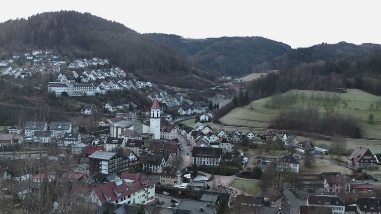 Dieses Bild zeigt eine Webcam-Aufnahme von Ottenhöfen, aufgenommen am Mittwoch, den 04.02.2026 um 07:50 Uhr