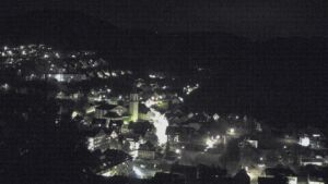 Dieses Bild zeigt eine Webcam-Aufnahme von Ottenhöfen, aufgenommen am Samstag, den 17.10.2026 um 21:30 Uhr