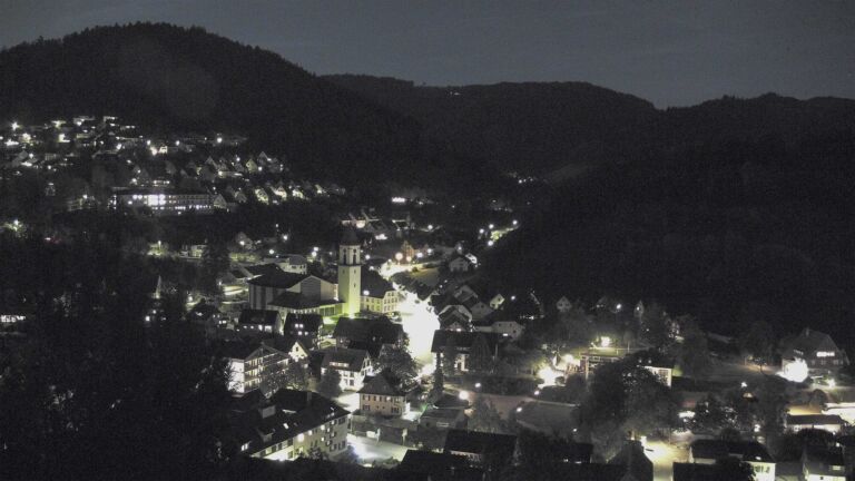 Dieses Bild zeigt eine Webcam-Aufnahme von Ottenhöfen, aufgenommen am Donnerstag, den 24.09.2026 um 20:20 Uhr