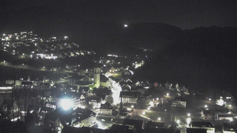 Dieses Bild zeigt eine Webcam-Aufnahme von Ottenhöfen, aufgenommen am Freitag, den 13.02.2026 um 19:00 Uhr