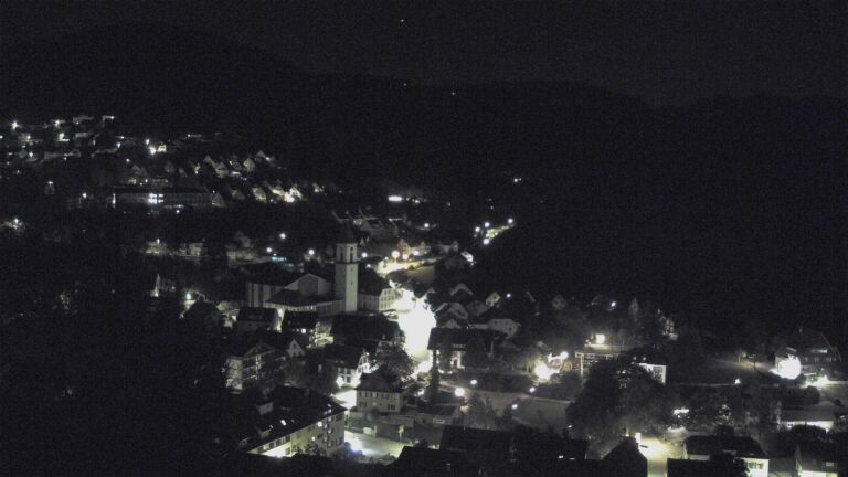 Dieses Bild zeigt eine Webcam-Aufnahme von Ottenhöfen, aufgenommen am Sonntag, den 06.09.2026 um 00:00 Uhr